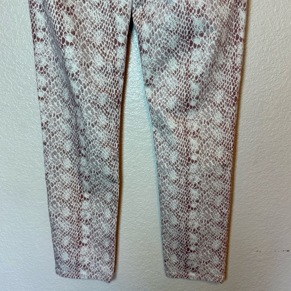 Adriano Goldschmied Leopard Print Prima Ankle Jeans Cream Size 30 - Picture 8 of 12